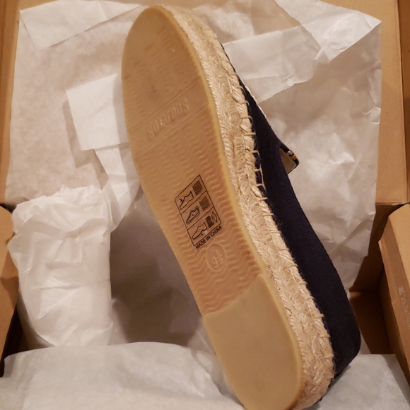 Soludos New Embroidered Platform Espadrilles SlipOn Flats Shoes NIB Navy 9.5๐HP - Picture 9 of 16
